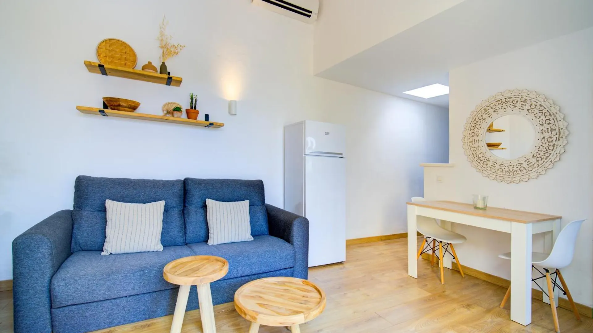 Surmar - Apartamento Con Piscina En Cap D'Artrutx Cala en Bosch Ισπανία